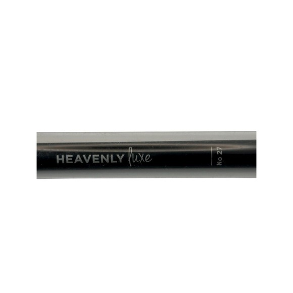 IT Cosmetics Heavenly Luxe Tapered All-Over Shadow Brush No. 27‎ NEW - SEALED - Picture 2 of 5